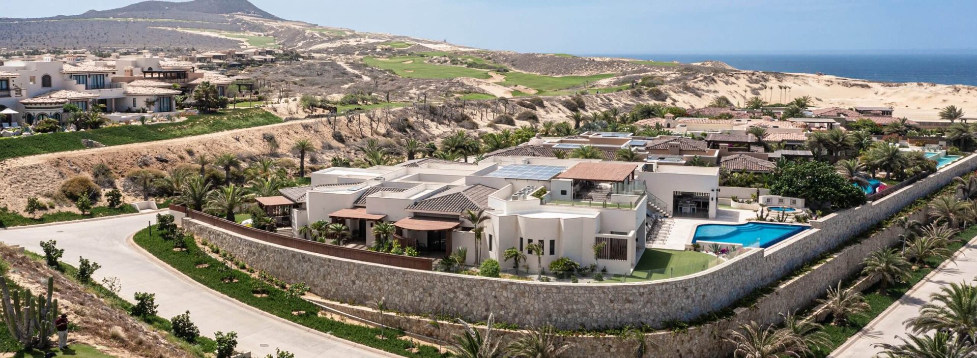 Luxury Home for Sale in Cabo Realty