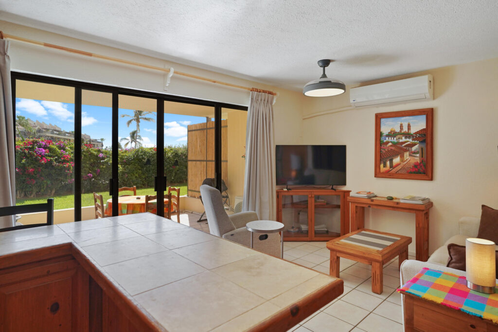 Los Cabos Amalfi Turn Key, Renovated and Absolutely Charming 1 Bedroom Condo on the Cabo San Lucas Corridor! Located in the lovely community of Amalfi, in El Tezal, just 10 minutes to downtown Cabo and the beach. Features a spacious and functional floorplan, private terrace, laundry room with washer & dryer, AC minisplit units, ceiling fans, window covers, window screens, plenty of closet space, light fixtures, fully furnished and equipped and assigned parking. Community is gated and guarded 24/7 and offers pools, tennis court and beautiful gardens. Walking distance to schools, minimarket, super store and home depot. Long term and vacation rentals allowed. – 14 Retorno Punta Palmillas, San Jose del Cabo, BS