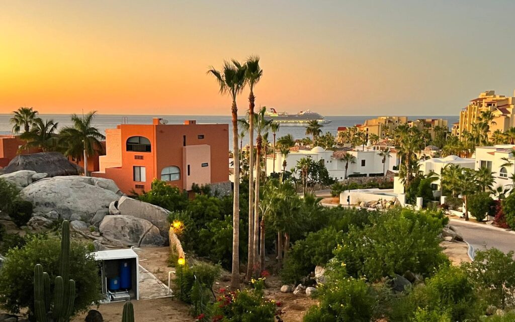 Los Cabos Plaza Calafia Plaza Calafia Condos...This exceptional property situated in the desirable area of Cabo Bello community in the Corridor of Cabo San Lucas. Walk to the beach! Ideally located just steps from Cabo Bello Cove Beach, one of the few swimmable beaches in the area and also perfect for snorkeling.The Gardens at Calafia Condominiums are truly authentic as they preserve Baja´s endemic vegetation while blending it with vibrant colorful flowers, creating a uniquely attractive landscape. This Condo is on second level of the building, consists of two bedrooms and two full bathrooms, a terrace, living room, large and equipped kitchen.The amenities within the complex are designed to be truly enjoyed by its residents; it consists of two pools, the family - friendly pool is perfect for both children – Cabo Bello, Cabo Corridor, BS