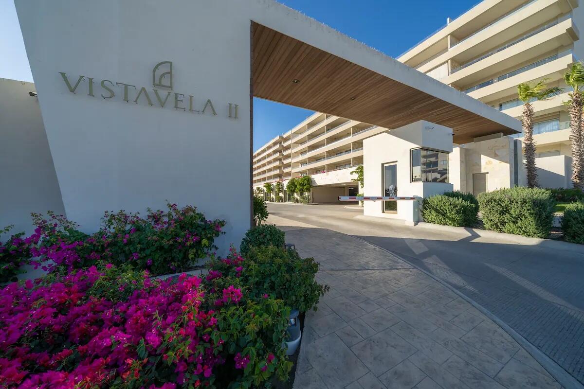 Los Cabos Vista Vella Ii Discover luxury in this stunning PentGarden at Vista Velas II, Cabo San Lucas. This modern apartment offers a perfect blend of elegance and comfort, featuring 2 spacious bedrooms, including a master suite with garden access, a gourmet kitchen, and open living spaces filled with natural light. Enjoy your private garden oasis, ideal for relaxing or entertaining. Residents benefit from top-tier amenities like an infinity pool, fully equipped gym, and 24-hour security. Located minutes from Cabo's beaches, world-class dining, and iconic landmarks, this PentGarden is more than just a property; it's a lifestyle. Don't miss the opportunity to live in one of the most exclusive communities in Cabo San Lucas! This condo has great re for sale