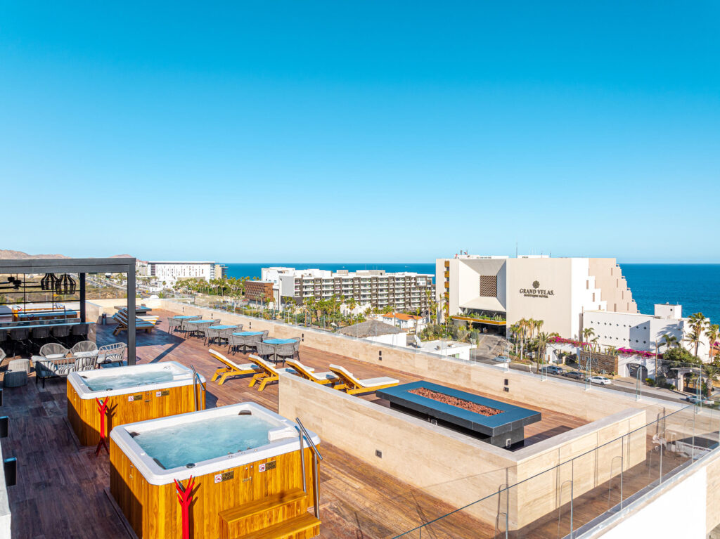 Los Cabos Mare Discover MARE, a rare opportunity to invest in one of San José del Cabo's most coveted addresses.Perfectly located in the vibrant Hotel Zone, this spacious 3-bedroom, 3-bathroom residence offers spectacular ocean – Marella, San Jose Corridor, San Jose Corridor, BS