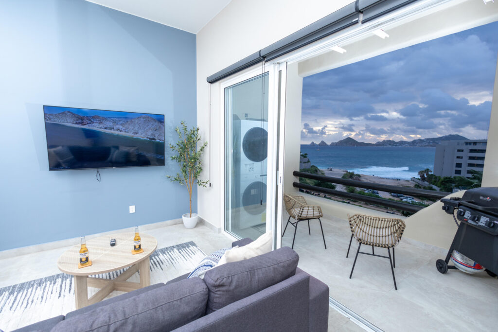 Los Cabos Misiones Del Cabo BEST PRICE for a beachfront condo in Cabo San Lucas! It won't last for long! Its privileged location with direct – Misiones, Cabo Corridor, BS