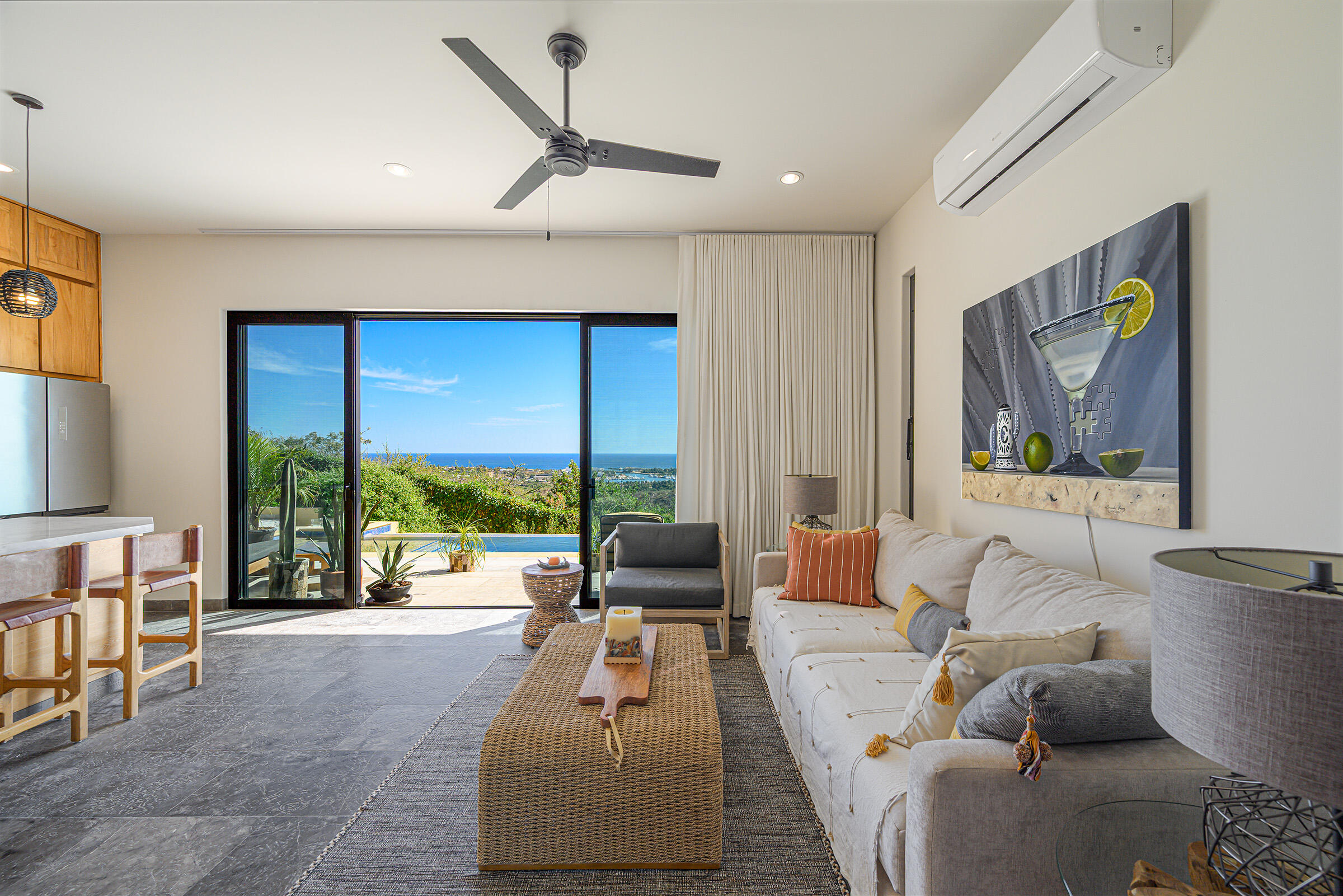 Los Cabos La Choya Perched on a hilltop in Las Ánimas, this ground-floor condo offers expansive for sale