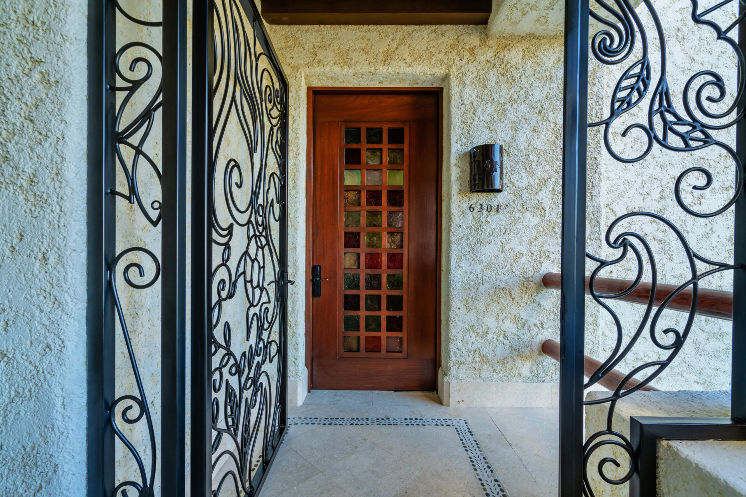 Los Cabos Las Ventanas Luxurious 3-bedroom, 3.5-bath residence at Las Ventanas al Paraíso, A Rosewood Resort. This tranquil retreat features an expansive ocean- for sale