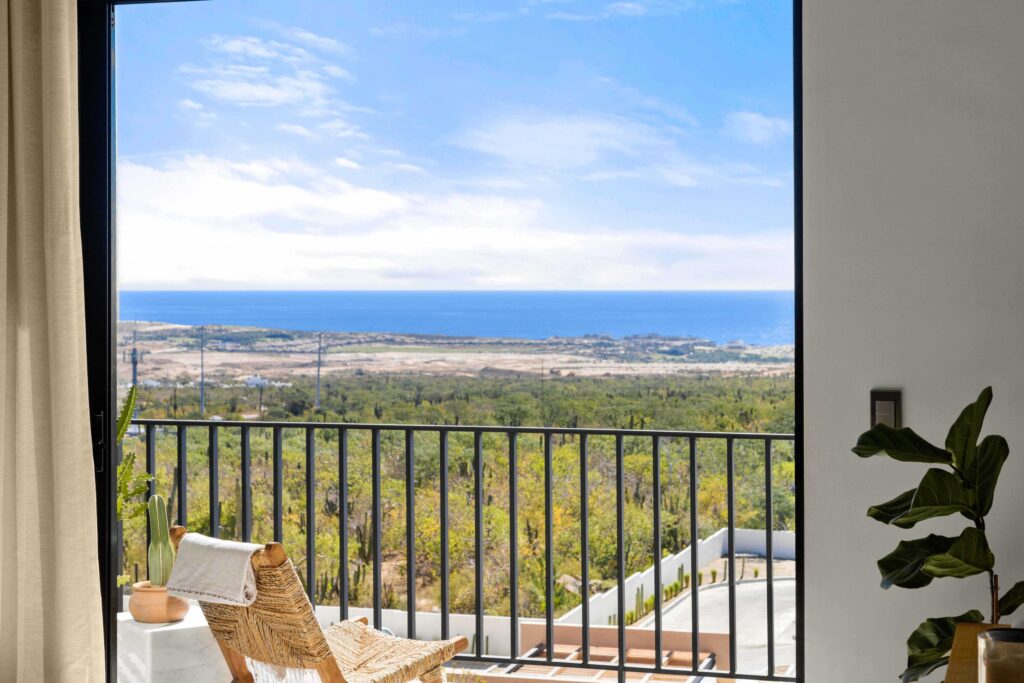 Los Cabos Maralta Gorgeous 2 Bed condo on top level with permanent ocean โ SN Camino a Diamante, Cabo San Lucas, BS