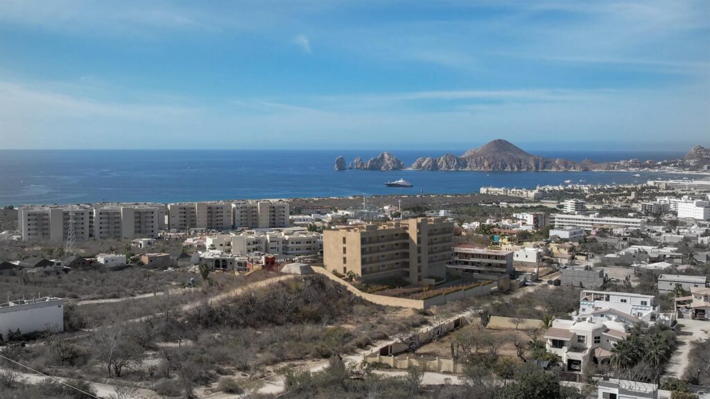 Los Cabos Vistas Del Tezal Modern 2-bedroom, 2-bathroom condo located in the gated community of Vistas del Tezal, one of the most sought-after areas in Cabo San Lucas. This turnkey unit offers comfortable living spaces, quality finishes, quartz countertops and a private terrace with incredible – s/n, PANORAMA, Cabo Corridor, Cabo Corridor, BS