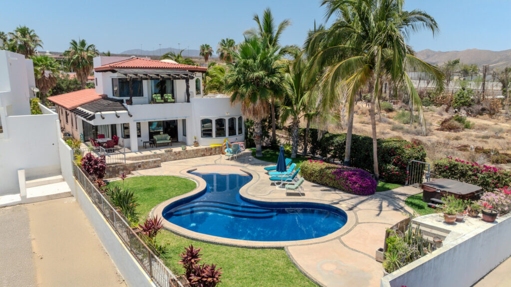 Los Cabos Colina Blanca Elevated above the beach, lovely Sunny Daze offers a panoramic ocean – Transpeninsular, San Jose Corridor, BS