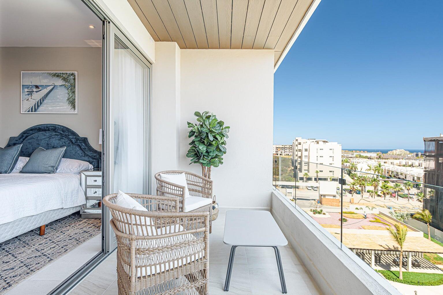 Los Cabos Vista Vela Iii Beautiful and brand new condominium located in Vistavela Fase 3, in tower number 2, at Tezal Area.Is a great location to schools, restaurants, hospitals and walking distance to Costco.Only 6 minutes ubber ride to Cabo San Lucas, wonderful vacation rental and fun amenities to enjenjoy. for sale