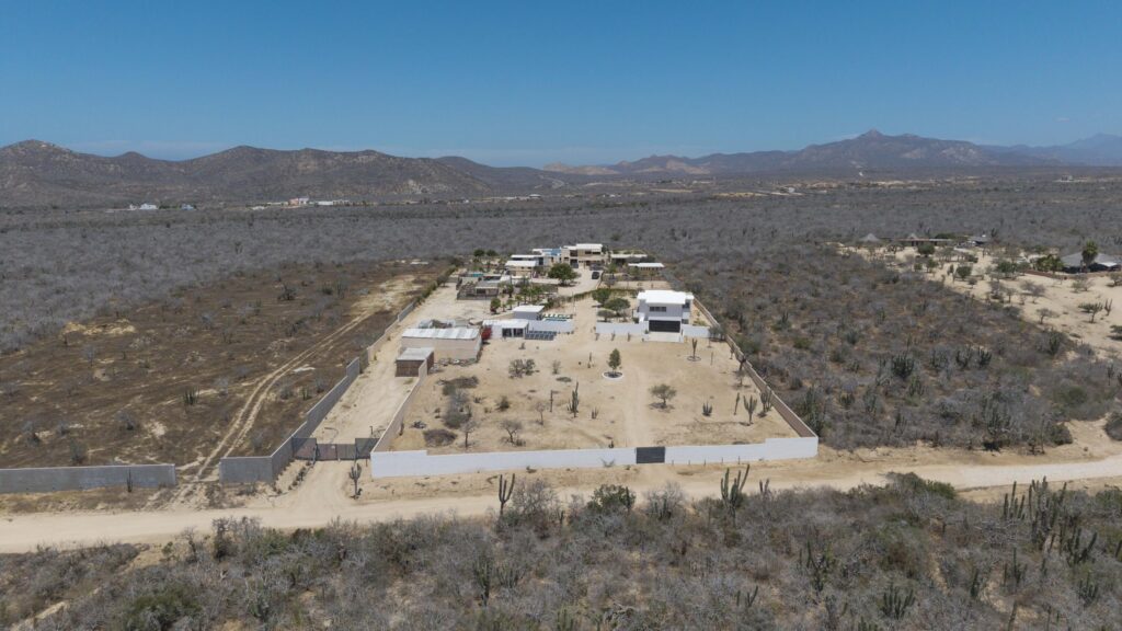 Los Cabos El Tule-Inland:General Rare investor opportunity in the San José Corridor. 2 luxury residences fully completed and move-in ready. 8 additional units with land secured and full blueprints in place -- ready to build to buyer's vision. At – Casita 5 at La Montaña, San Jose Corridor, San Jose Corridor, BS